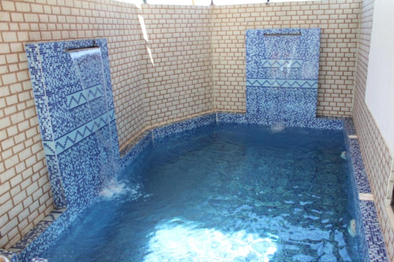 Hotel Tiwi Pearl Sur Esterno foto