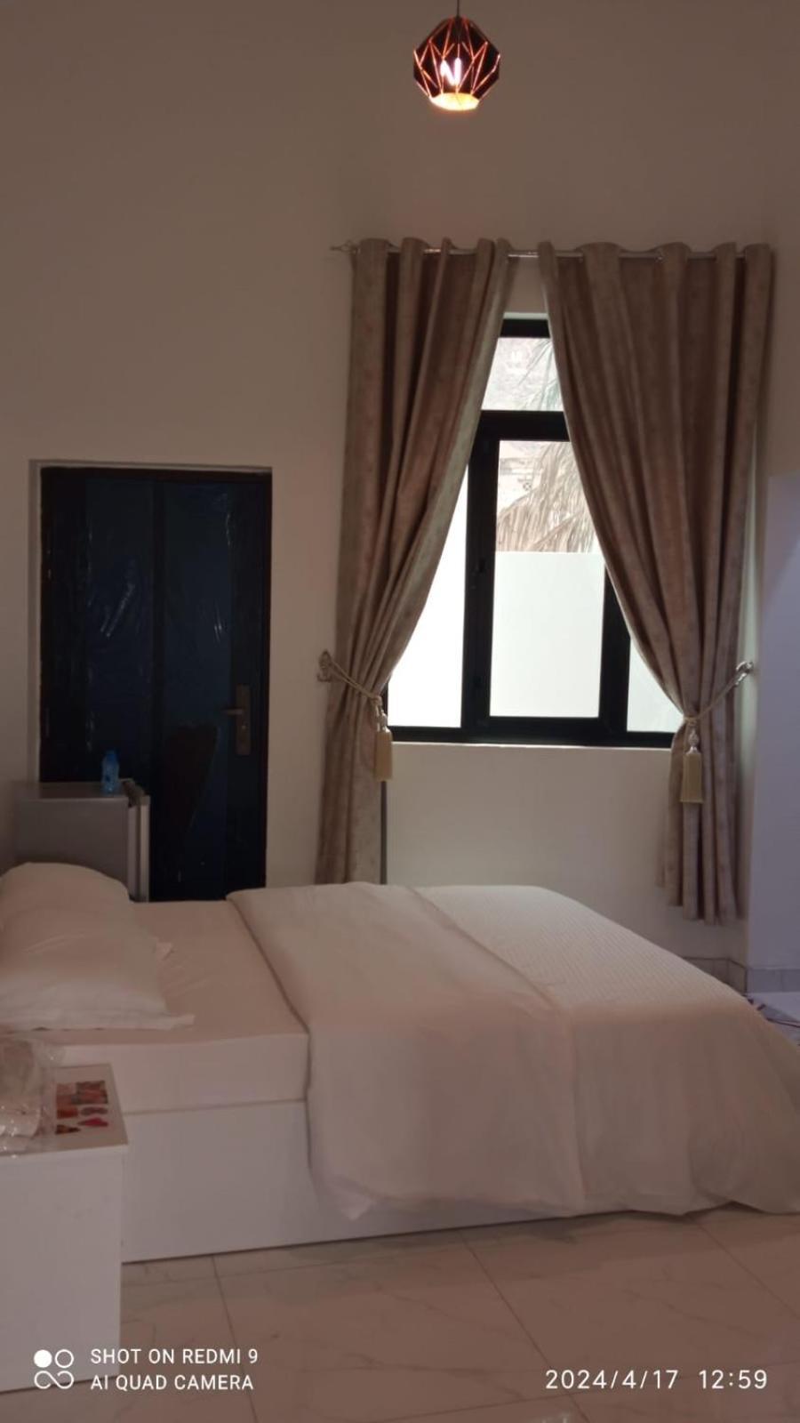 Hotel Tiwi Pearl Sur Esterno foto