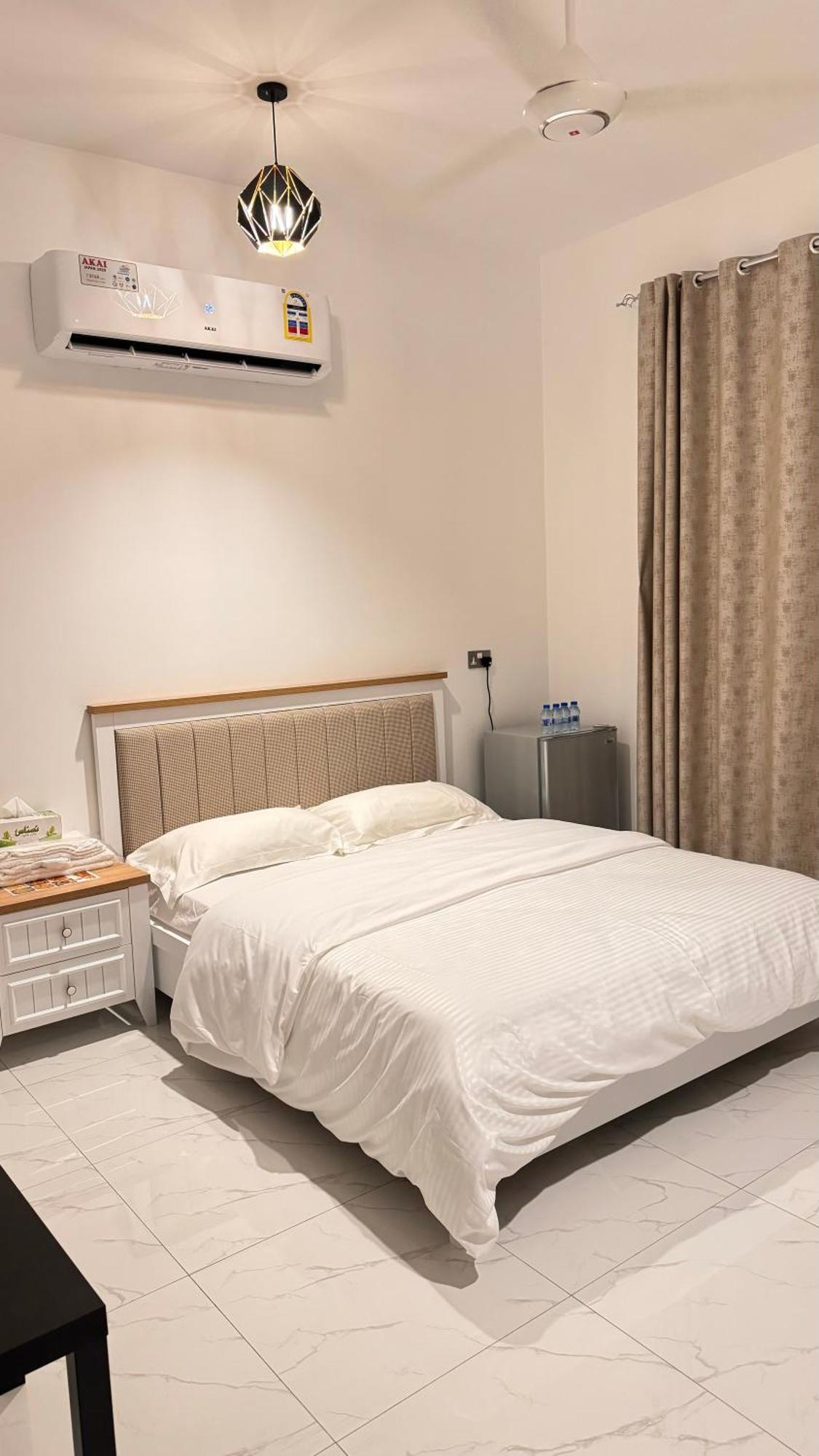 Hotel Tiwi Pearl Sur Esterno foto