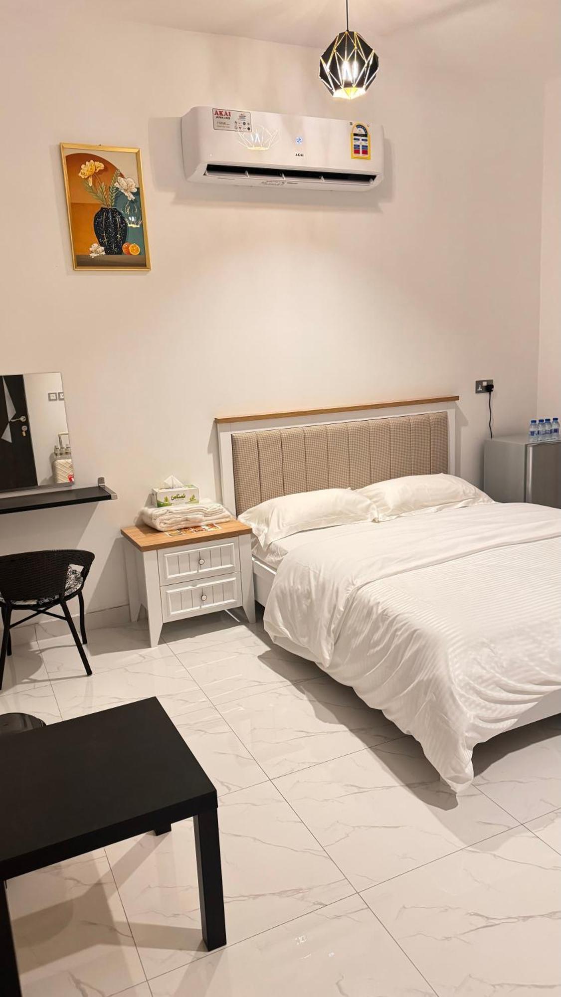 Hotel Tiwi Pearl Sur Esterno foto